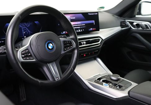 BMW i4, 2023