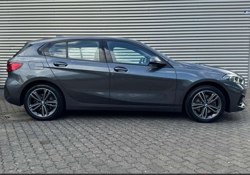 BMW 118, 2019