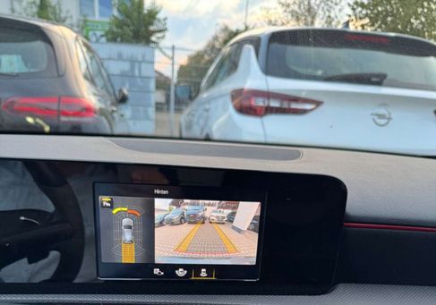 Mercedes-Benz A 220, 2021
