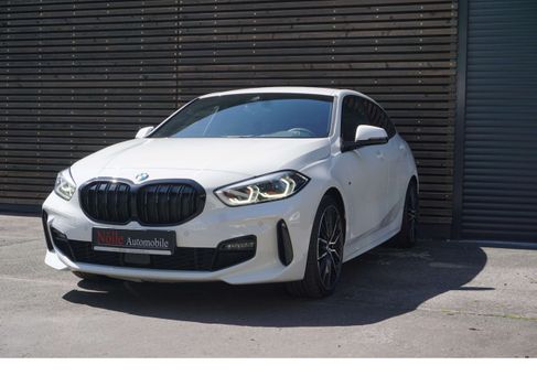 BMW 120, 2019