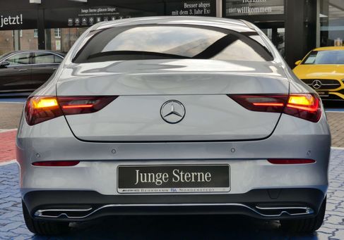 Mercedes-Benz CLA 180, 2024