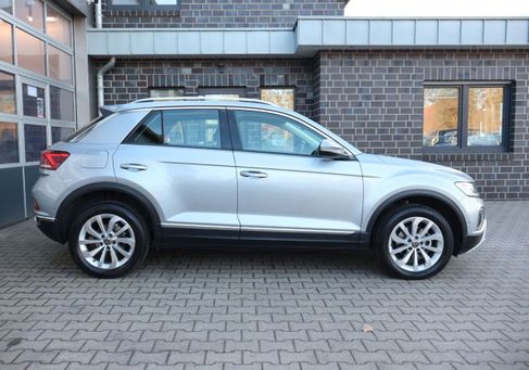 Volkswagen T-Roc, 2024