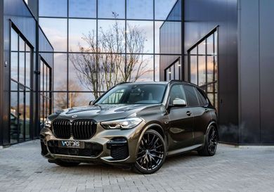 BMW X5, 2023