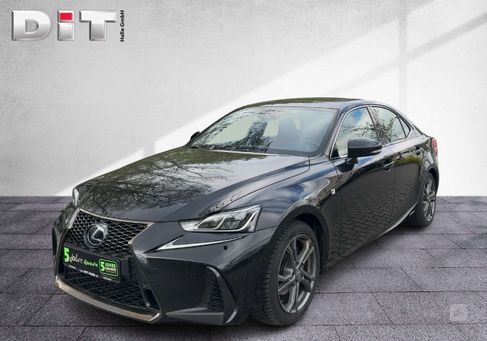 Lexus IS 300, 2017