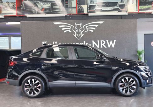 Renault Arkana, 2023 3