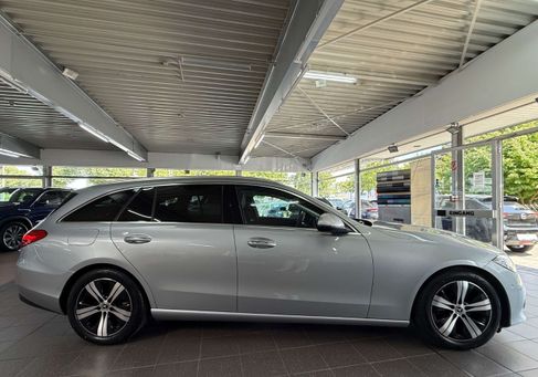 Mercedes-Benz C 220, 2023