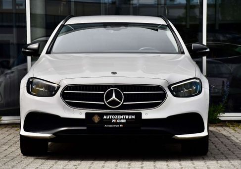 Mercedes-Benz E 300, 2022 2