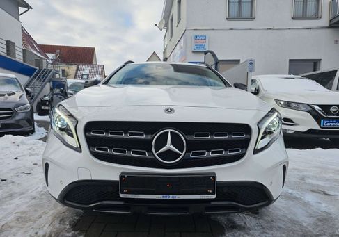 Mercedes-Benz GLA 180, 2019