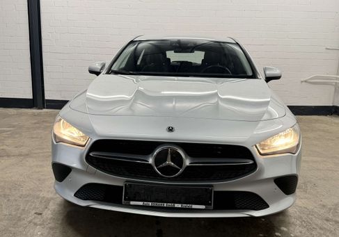 Mercedes-Benz CLA 200, 2023