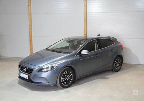 Volvo V40, 2013