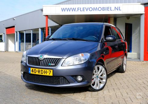 Skoda Fabia, 2011