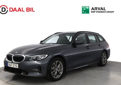BMW 330, 2021