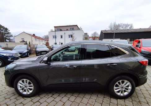 Ford Kuga, 2024