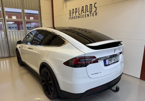 Tesla Model X, 2019
