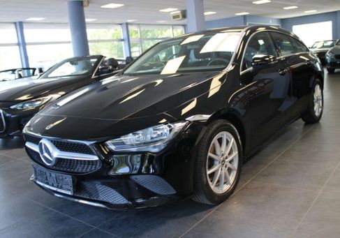 Mercedes-Benz CLA 180, 2021