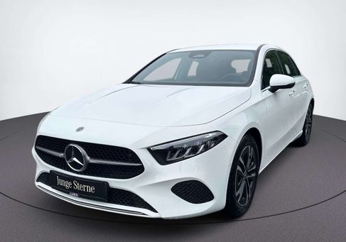 Mercedes-Benz A 180, 2025