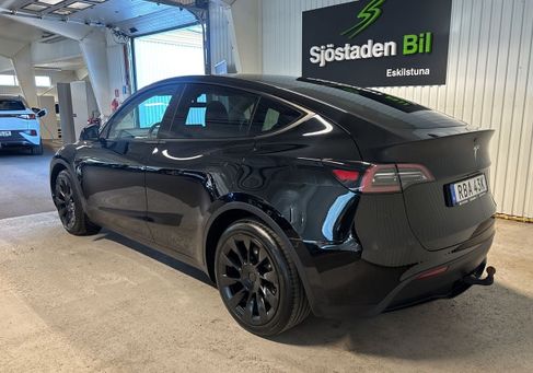 Tesla Model Y, 2024 3