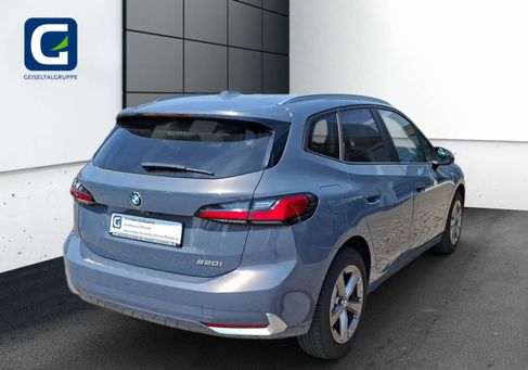 BMW 220, 2022 2