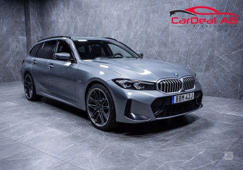 BMW 330, 2023
