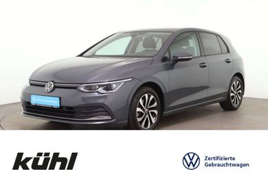 Volkswagen Golf, 2022