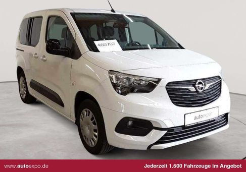 Opel Combo, 2022