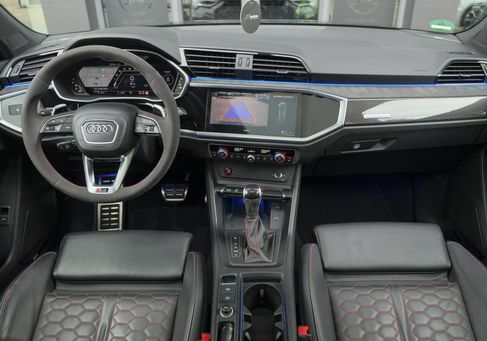 Audi RSQ3, 2022
