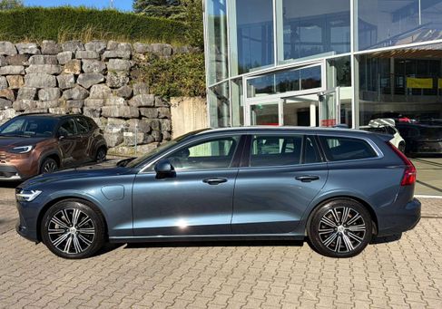 Volvo V60, 2021 3