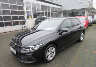 Volkswagen Golf, 2023