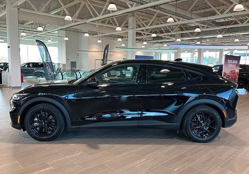 Ford Mustang Mach-E, 2022