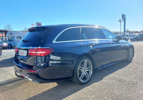 Mercedes-Benz E 200, 2018 3
