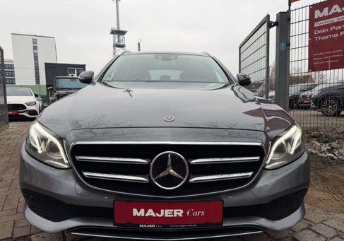 Mercedes-Benz E 220, 2019