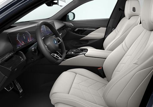 BMW 530, 2026