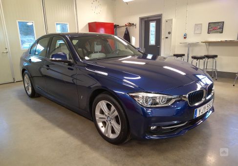 BMW 330, 2017