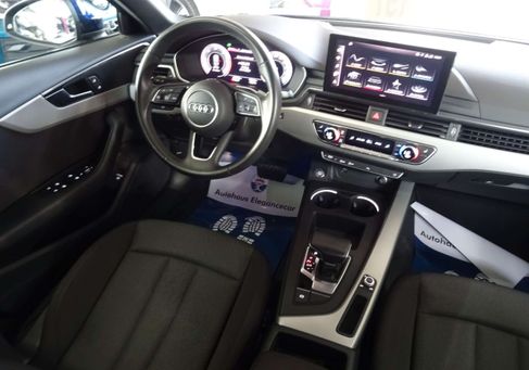 Audi A4, 2023