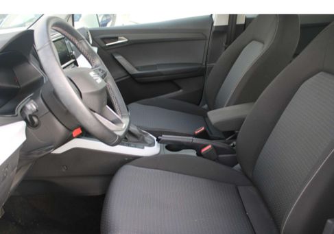 Seat Arona, 2024 3