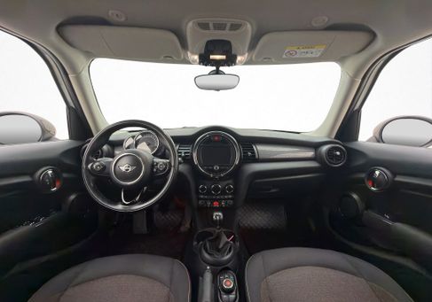 MINI, 2018