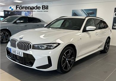 BMW 330, 2026