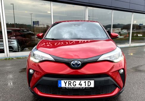 Toyota C-HR, 2022 3