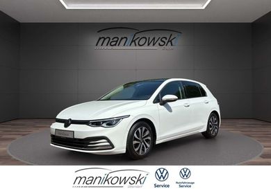 Volkswagen Golf, 2022