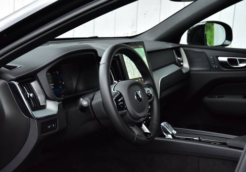 Volvo XC60, 2025 3