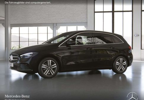 Mercedes-Benz B 180, 2021