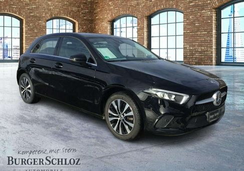 Mercedes-Benz A 250, 2022