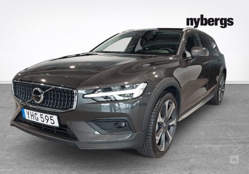 Volvo V60 Cross Country, 2023