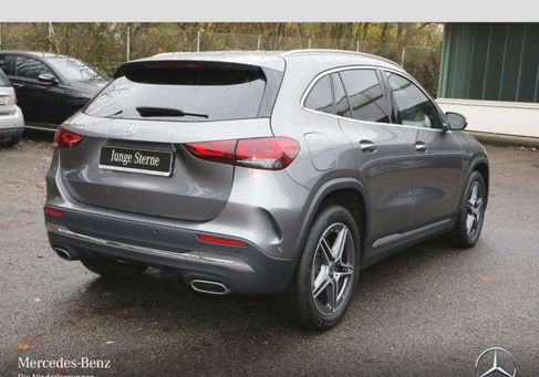 Mercedes-Benz GLA 250, 2021