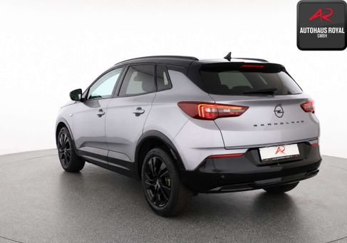 Opel Grandland X, 2022 3