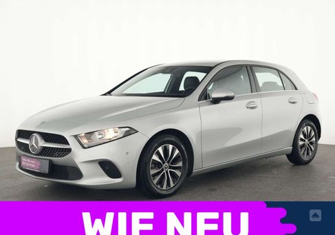 Mercedes-Benz A 180, 2022