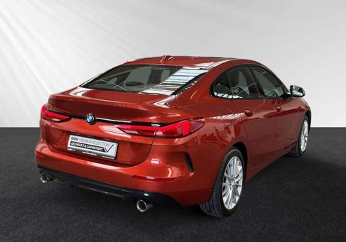 BMW 218, 2020 3