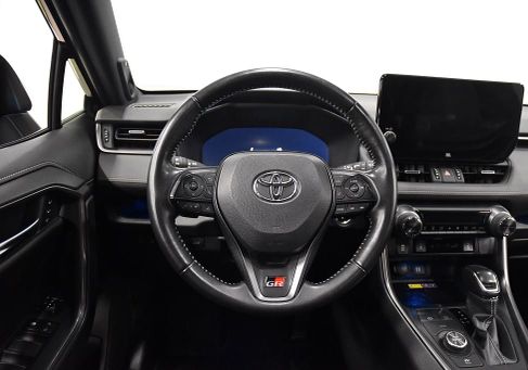 Toyota RAV 4, 2023 2