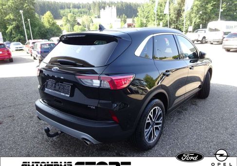 Ford Kuga, 2022