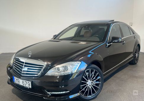 Mercedes-Benz S 500, 2010